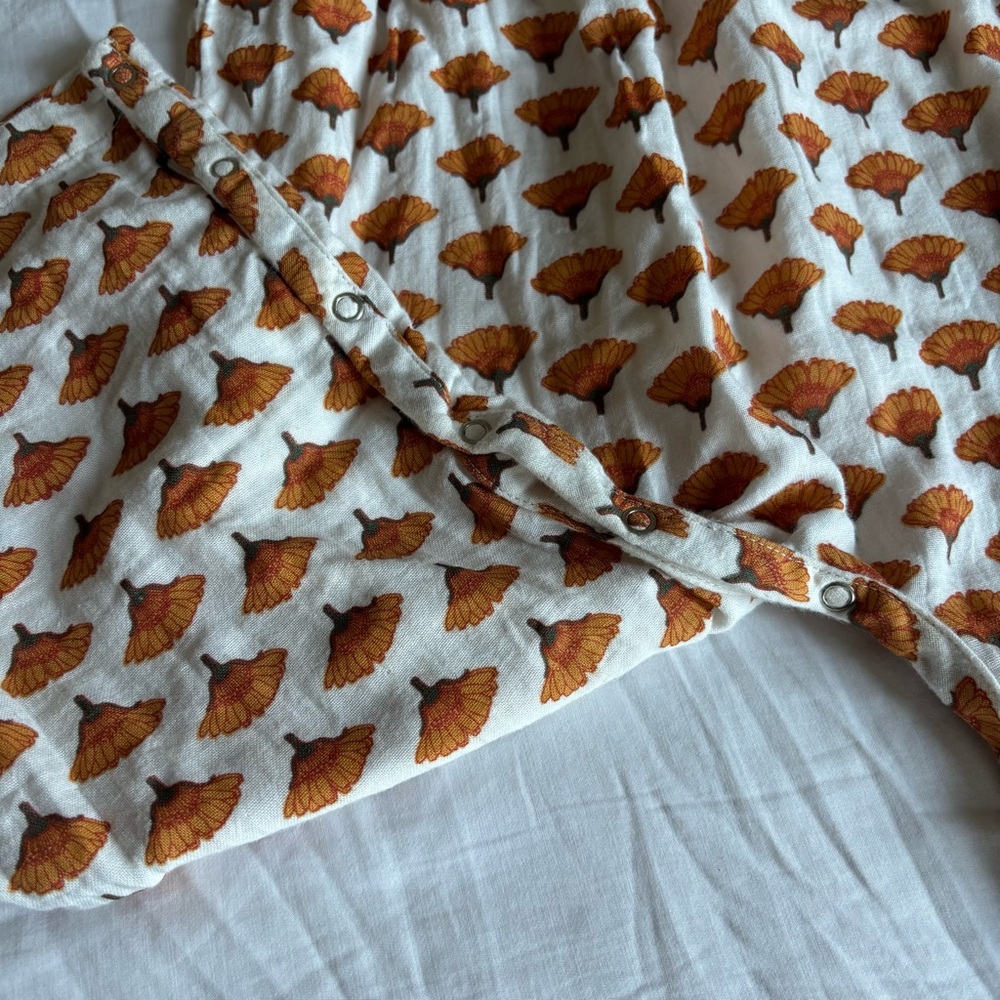 Kate Quinn Organic Woven Cotton Marigold Romper • Size 2T - Picture 5 of 11